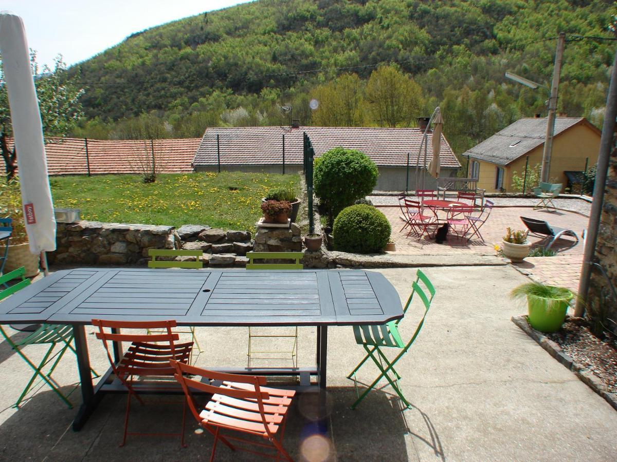 La Bruyere - Chez Martine Bed and Breakfast Appy Exteriör bild
