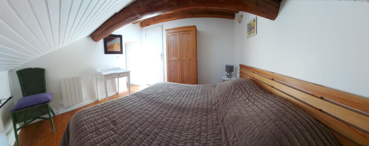 La Bruyere - Chez Martine Bed and Breakfast Appy Exteriör bild