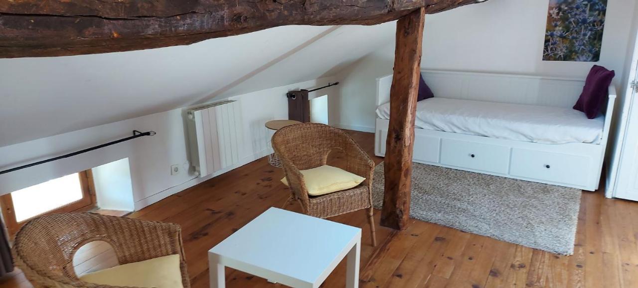 La Bruyere - Chez Martine Bed and Breakfast Appy Exteriör bild