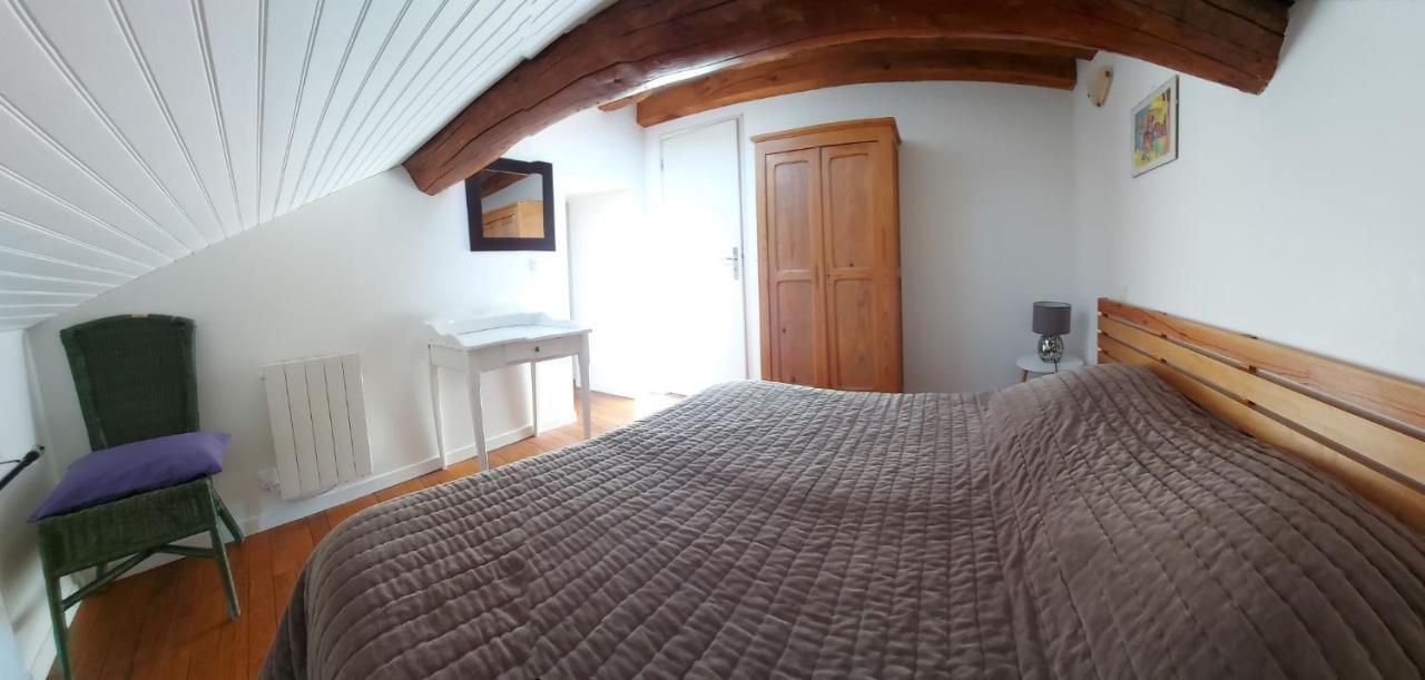 La Bruyere - Chez Martine Bed and Breakfast Appy Exteriör bild