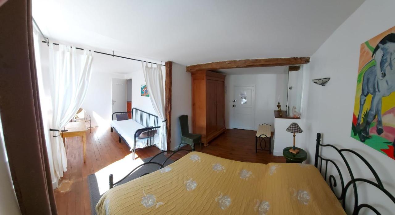 La Bruyere - Chez Martine Bed and Breakfast Appy Exteriör bild